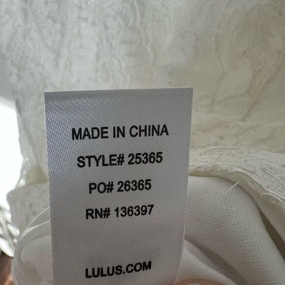 Lulu’s Normani White Lace Sleeveless Dress Size XS - Picture 10 of 10